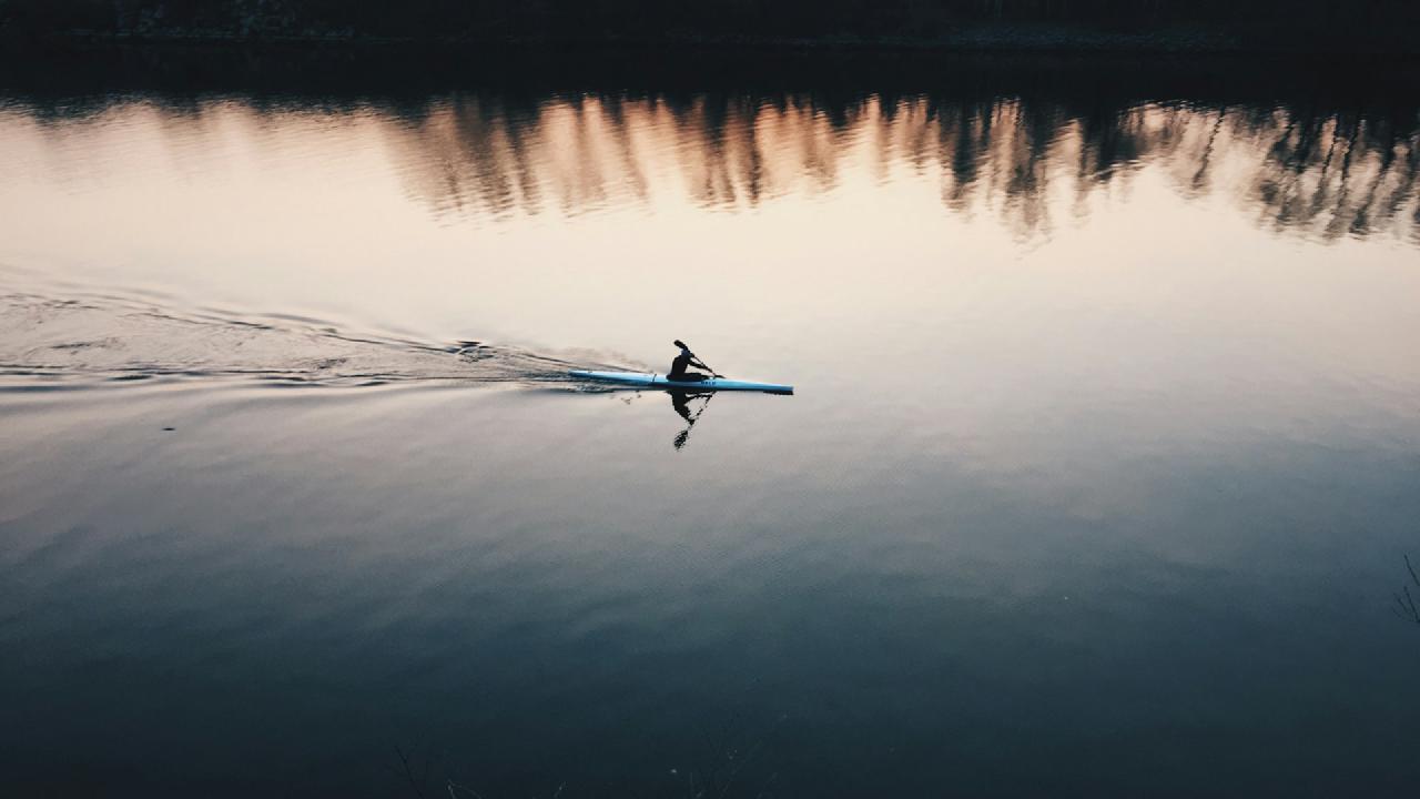 dplyr 1.0.0: working within rows